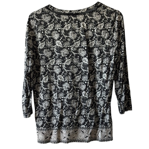Lucky Brand Size Small Petite Floral Black Tan V Neck Blouse - Picture 5 of 5